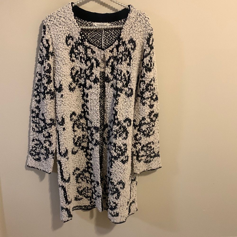 NEW Davi & Dani Chenille Cardigan Sweater Women L Black White Damask Duster Open